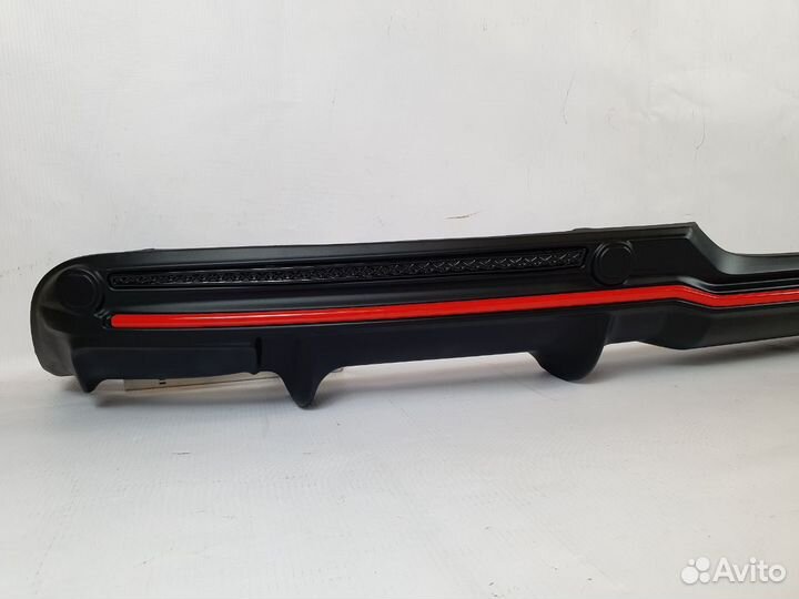 Задний диффузор на Лада Веста