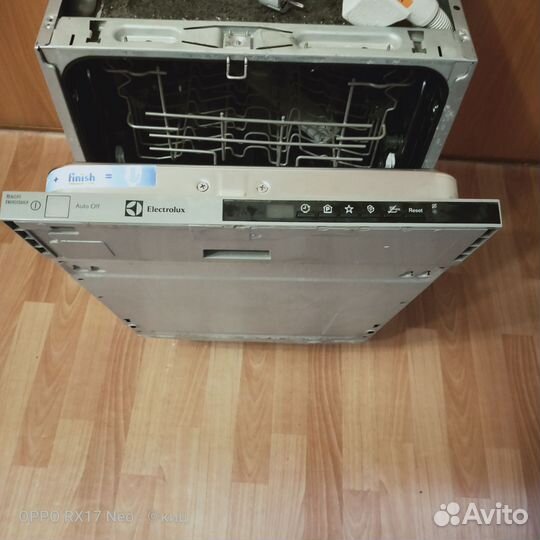 Посудомоечная машина встраиваемая electrolux
