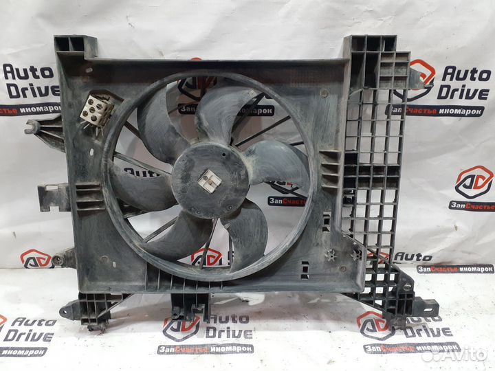Renault Duster I вентилятор охлаждения двс