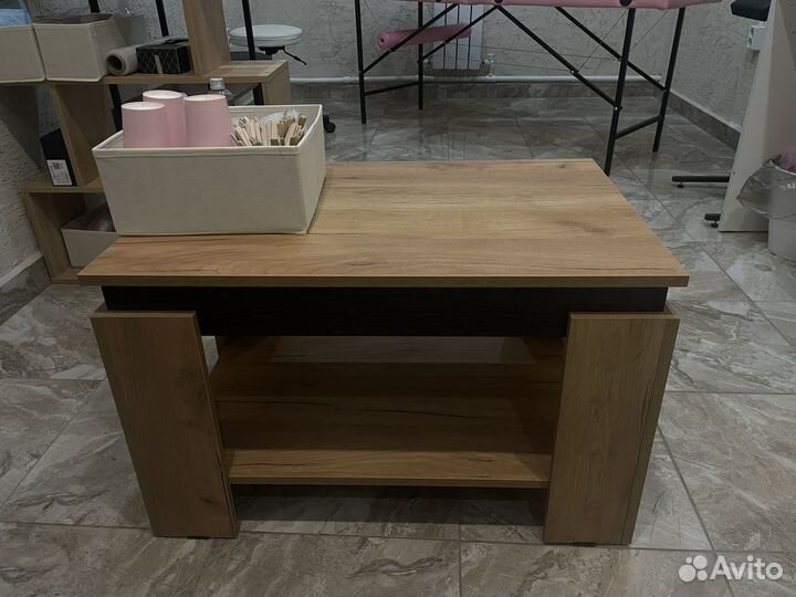 Продам стол