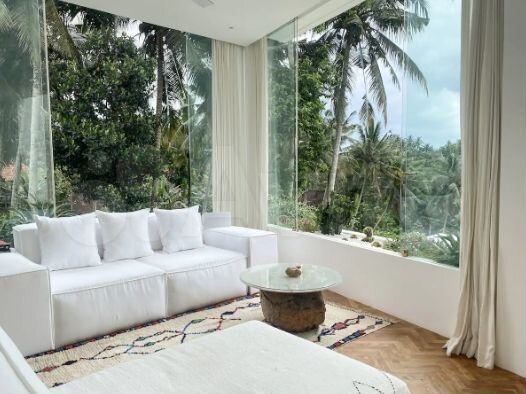 Коттедж 190 м² на участке 13 сот.