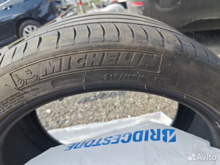 Michelin Primacy 3 ZP 245/40 R19 98Y