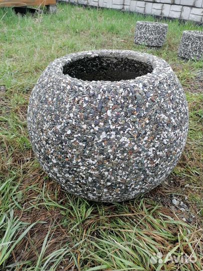 Вазон шар