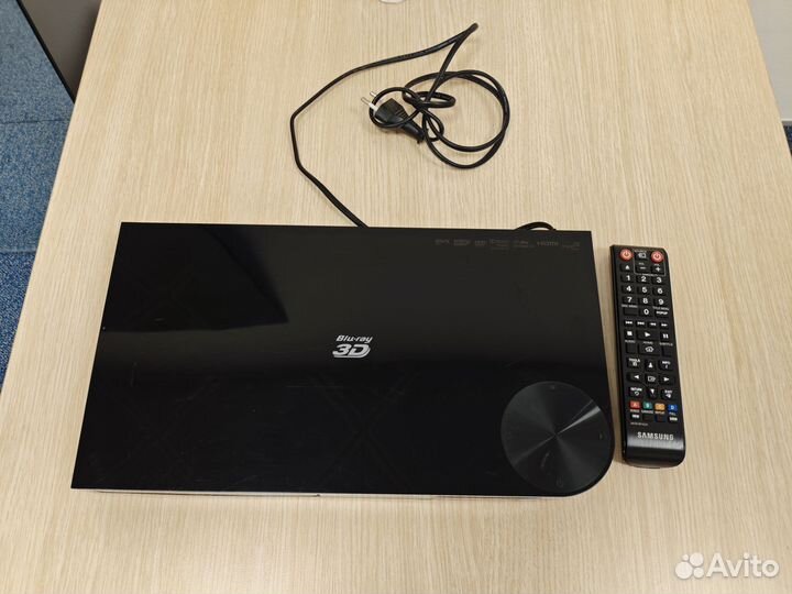 Блю рей плеер Samsung