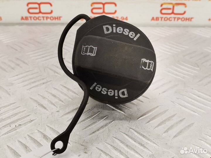 Пробка расширительного бачка Volkswagen Touran