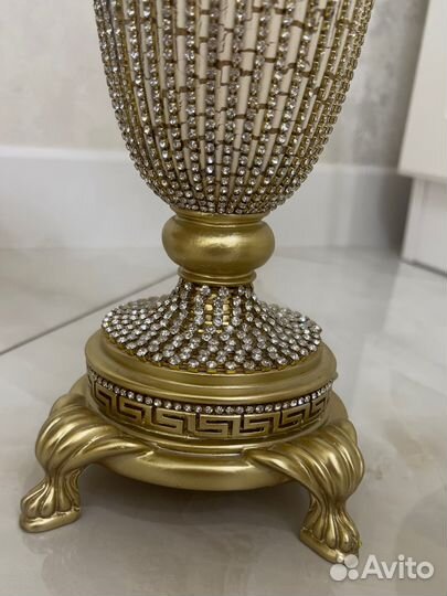 Вазы и фруктовницы