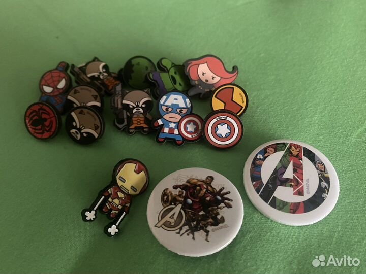 Значки Марвел