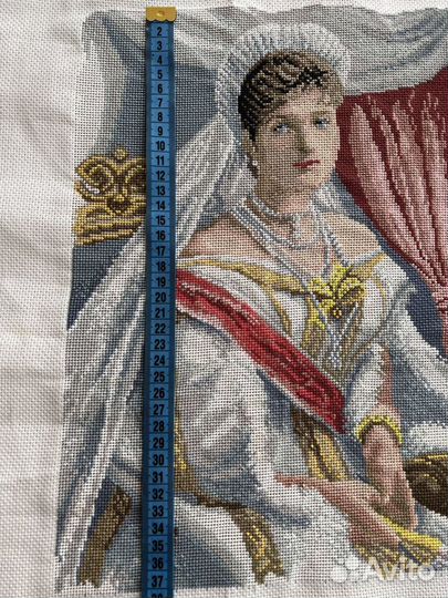 Готовая картина, вышивка крестом