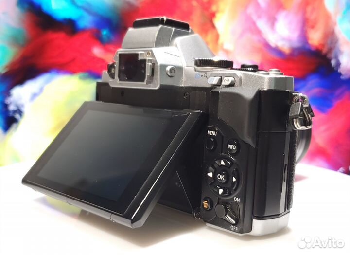 Фотоаппарат Olympus OM-D E-M5 kit + объективы