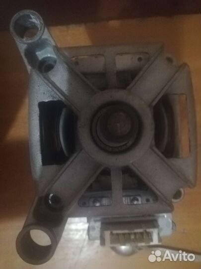 Двигататель стиральной машины