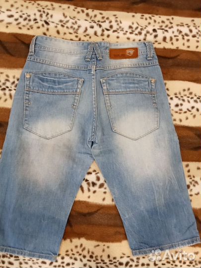 Шорты джинсовые и х/б для подростка 28 размер