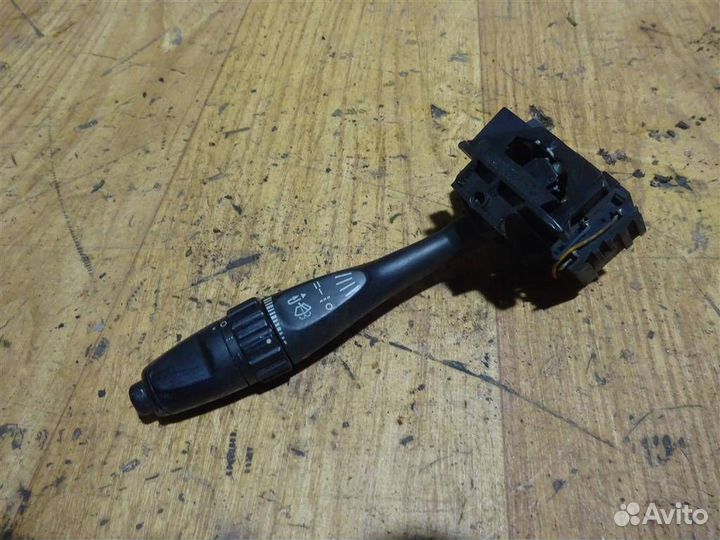 Переключатель подрулевой Mitsubishi Carisma (DA)