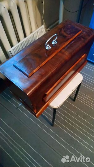 Ремонт реставрация старинных швейных машинок