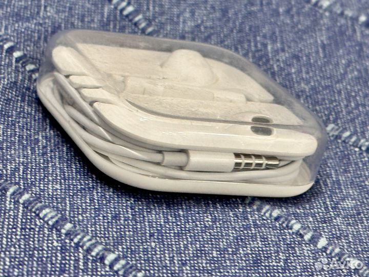 Наушники earpods проводные