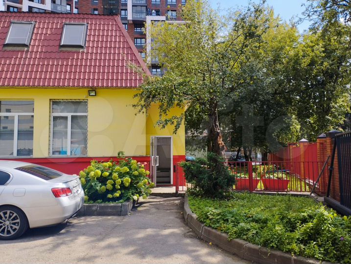 Здание, 1456.5 м²