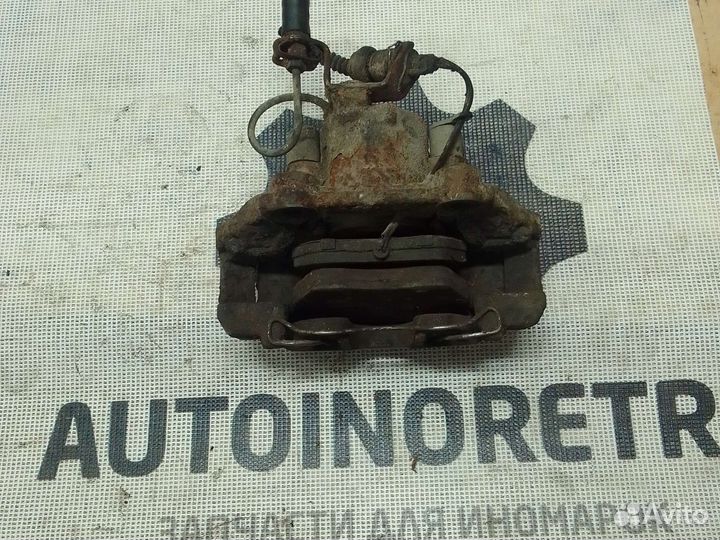 Суппорт передний Audi 100 45 кузов 4A0615123