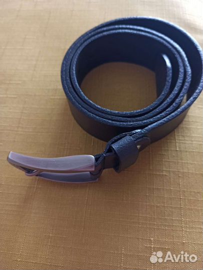 Мужской кожаный ремень новый