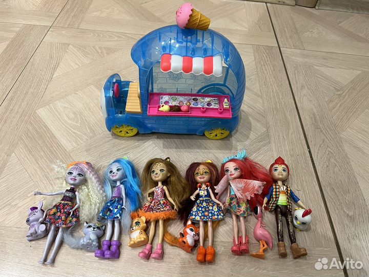 Куклы Энчантималс и фургон с мороженным