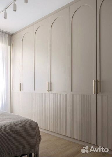 Шкаф на заказ минимализм