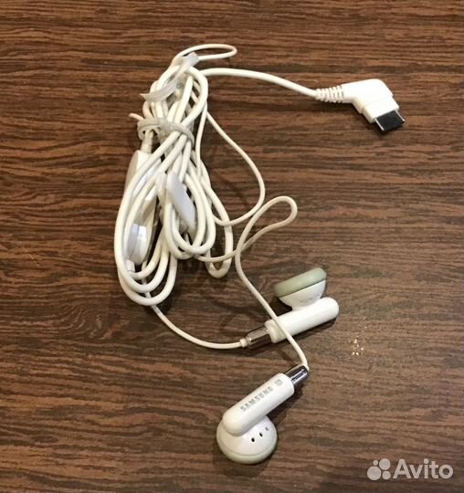 Наушники samsung