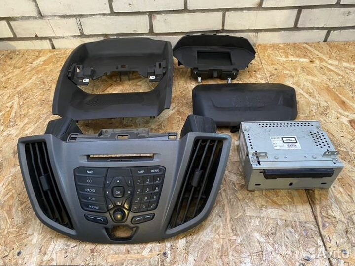 Магнитола Ford Transit 14-23 2.2 2018