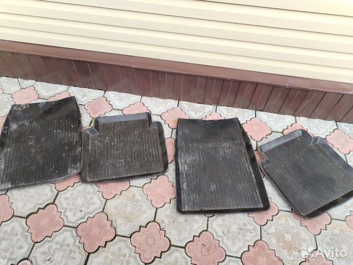 Коврики на ваз 2104