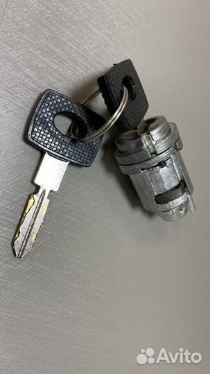 Личинка замка зажигания Mercedes w124/w201