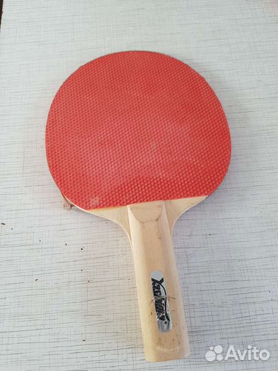 Теннисная ракетка для настольного тенниса