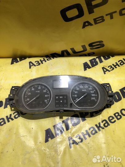 Приборная панель Рено Логан