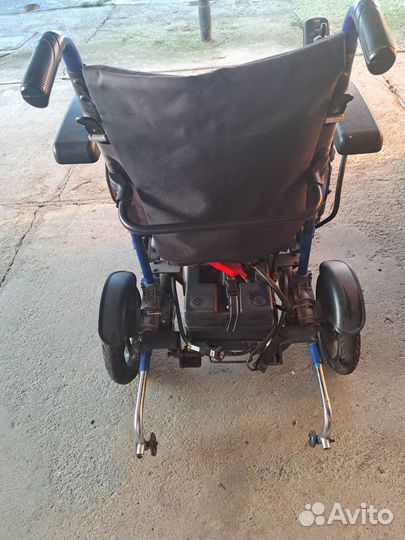 Коляска с электроприводом