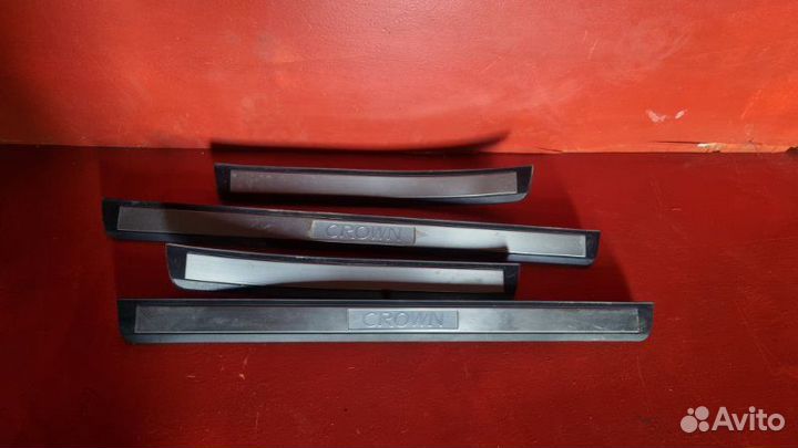 Накладка на порог Toyota Crown AWS210 2AR-FSE 2014