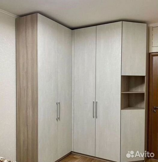 Шкаф в гостиную