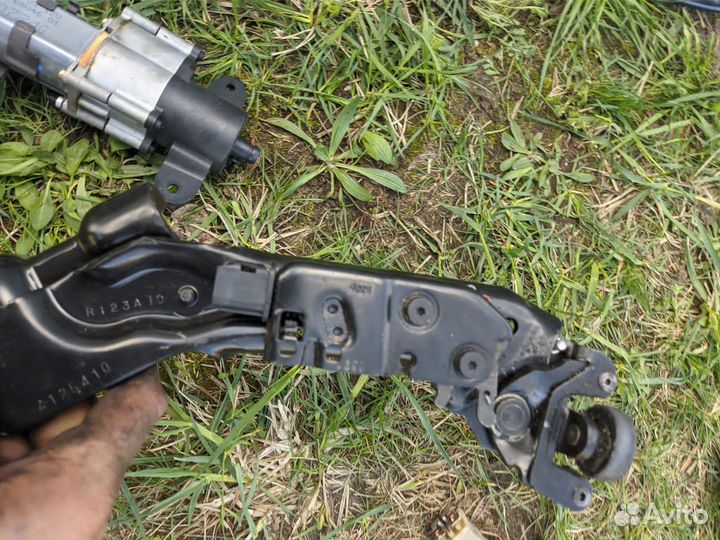 Боковая дверь Dodge caravan /Chrysler