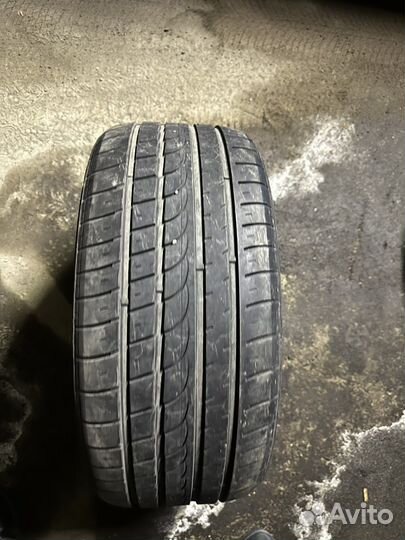 Altenzo Sports Comforter Plus 245/40 R19