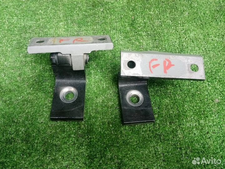 Петля двери (комплект) передняя правая Bmw X5 E70