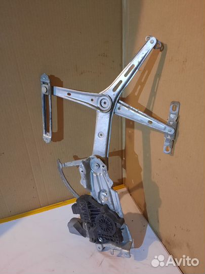 Стеклоподьемник передний левый opel astra g/viva