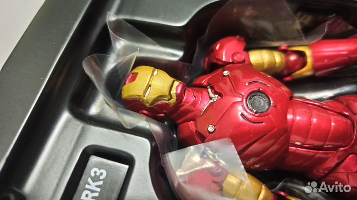 Sci-Fi Revoltech no.036 Iron Man Mark III