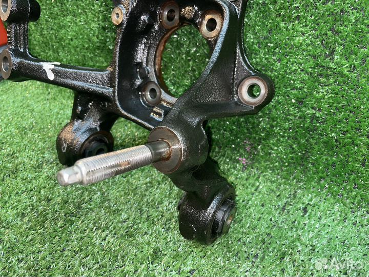 Кулак поворотный задний правый Mazda Cx5 KE 2.0 PE