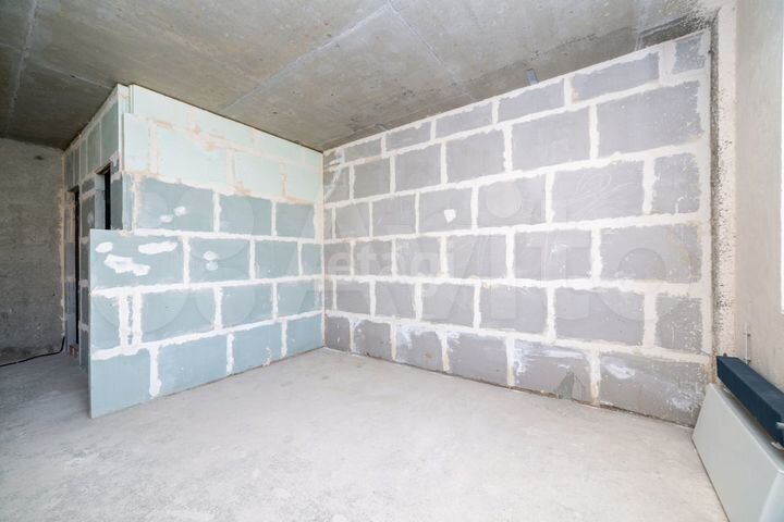 2-к. квартира, 63 м², 2/15 эт.