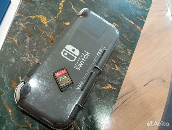 Nintendo switch lite + zelda