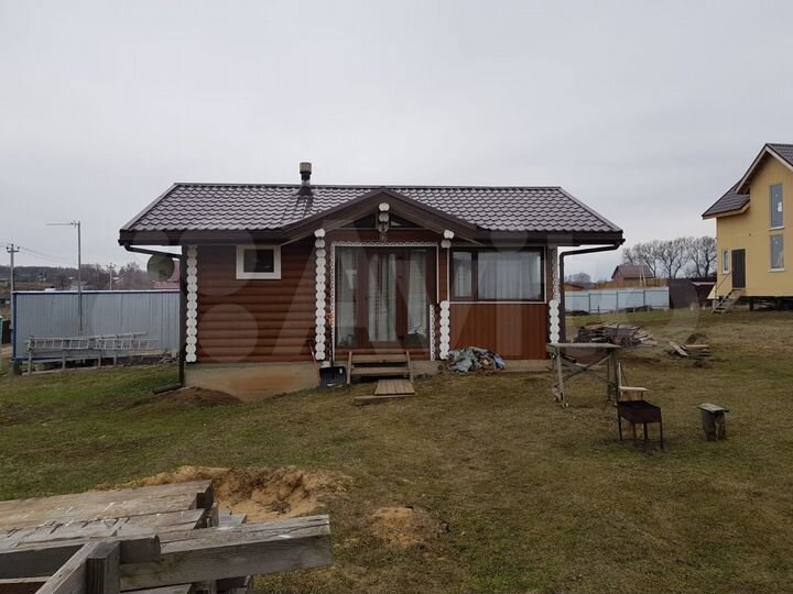 Дом 50 м² на участке 11 сот.