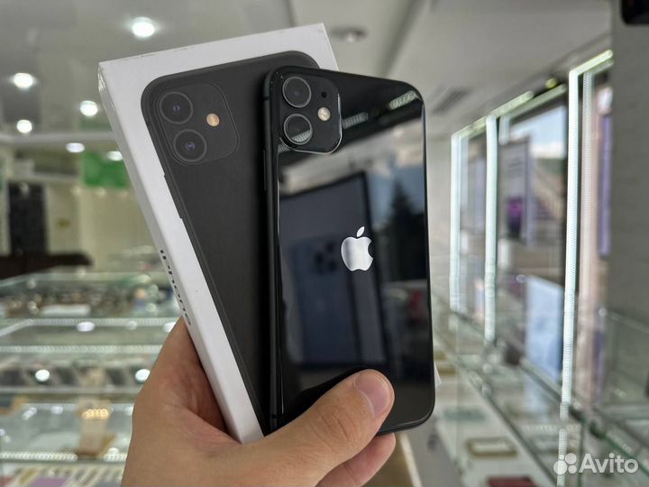 iPhone 11, 128 ГБ