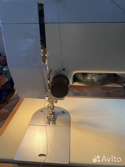 Швейная машинка чайка 143 с электроприводом
