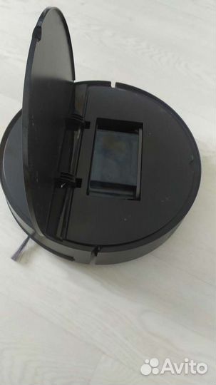 Робот пылесос