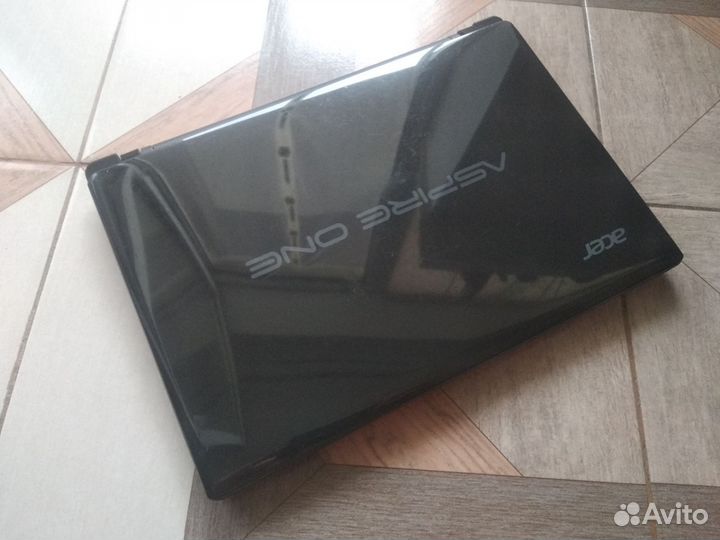 Нетбук acer aspire one