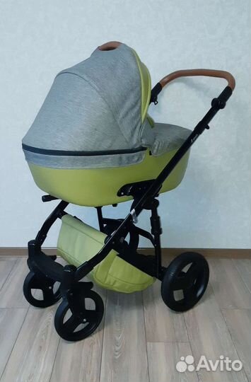 Колясочка 2 В 1 (Отличное состояние)