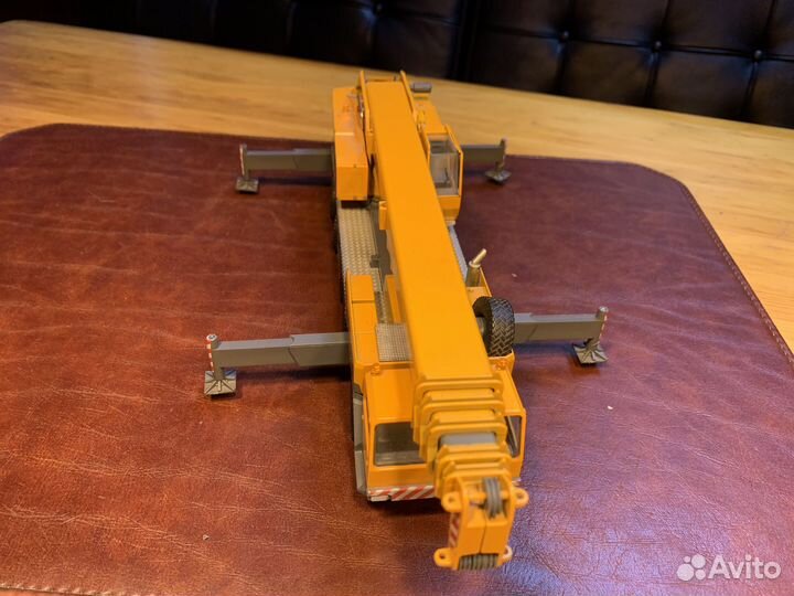 Модель автокрана liebherr LTM 1200