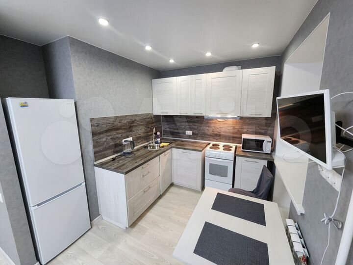 Квартира-студия, 42 м², 9/9 эт.