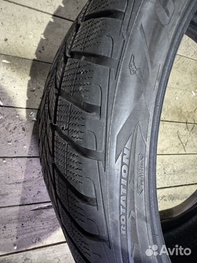 Goodyear UltraGrip 8 Performance 285/35 R22 106