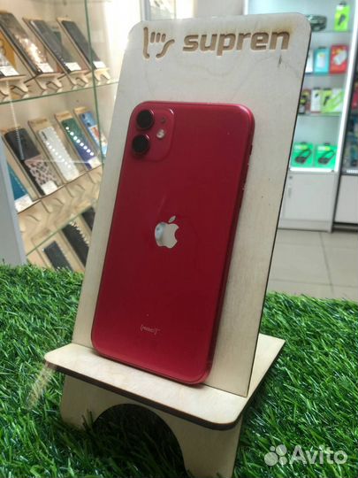 iPhone 11, 64 ГБ